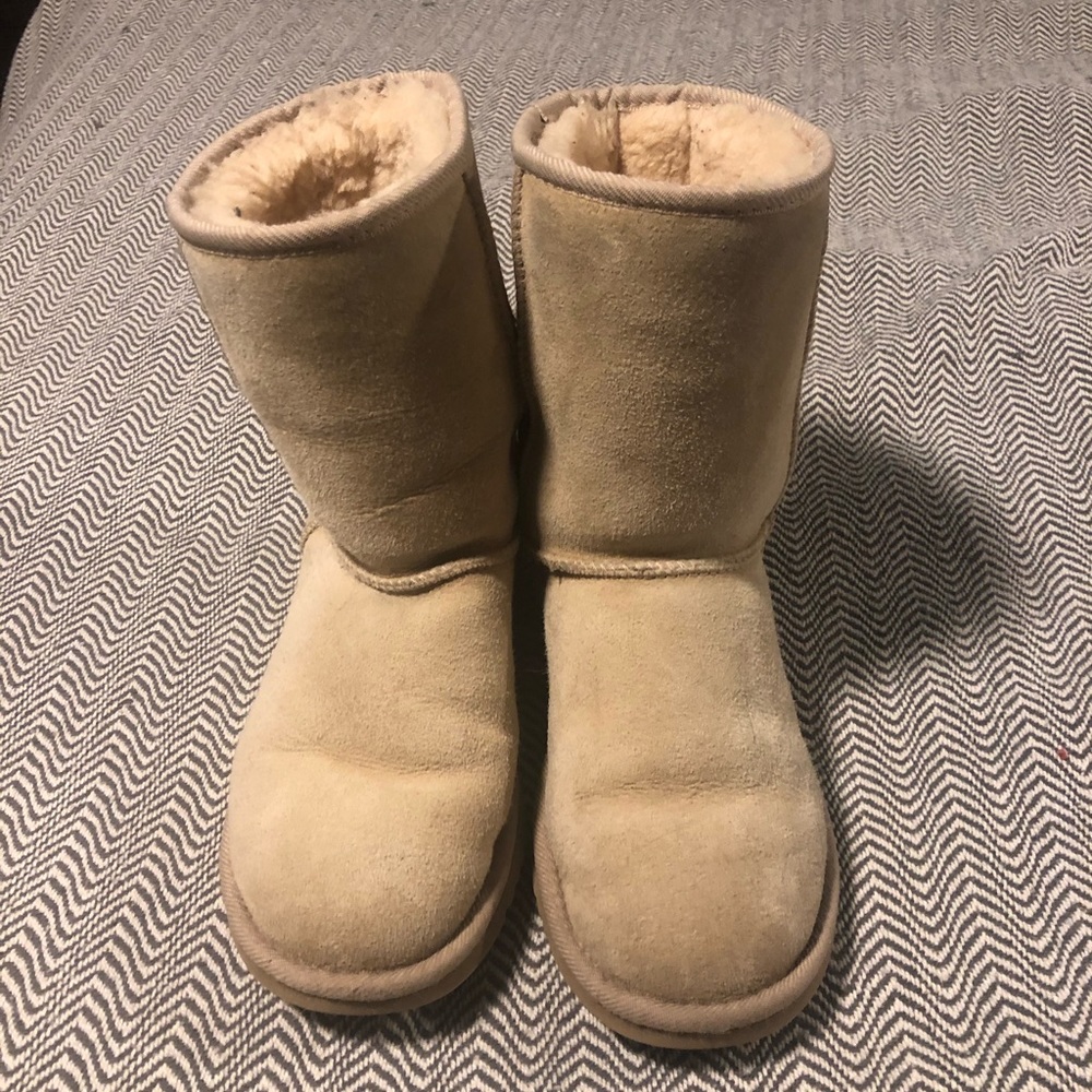 Short Sand Colored UGGs